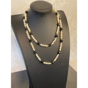 18" Vintage Faux Pearl & Black Bead Necklace